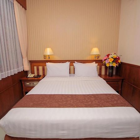 Sapta Nawa Resort 1 Gresik Экстерьер фото