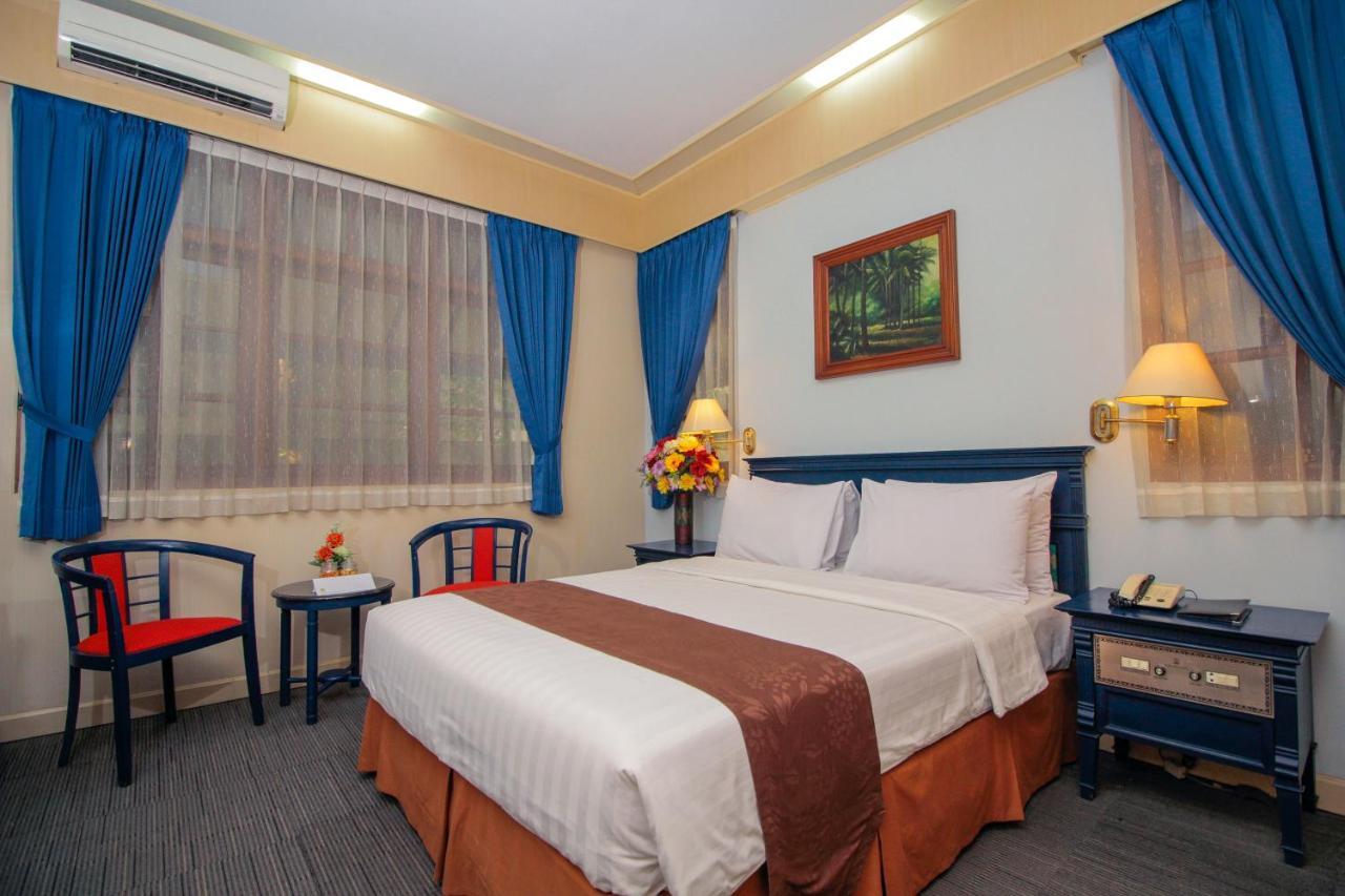 Sapta Nawa Resort 1 Gresik Экстерьер фото